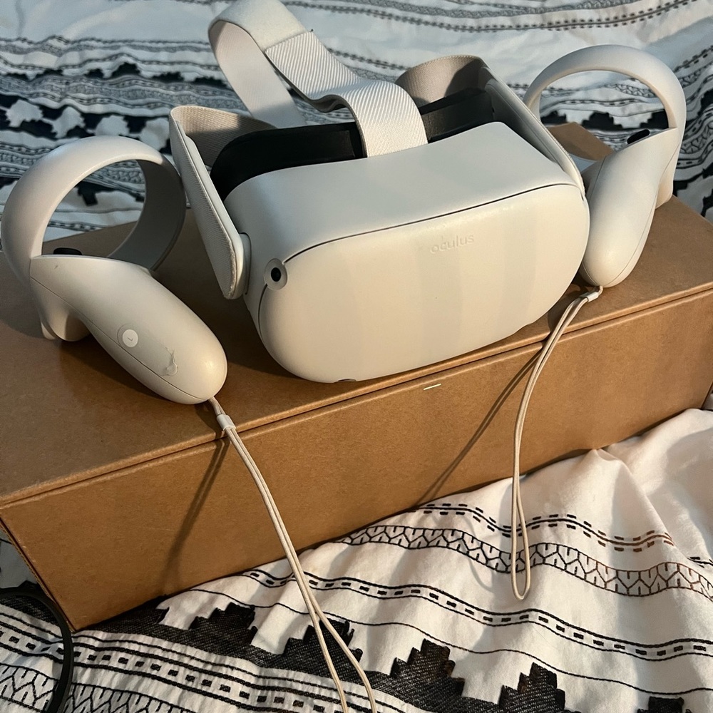 OCULUS VR HEADSET
